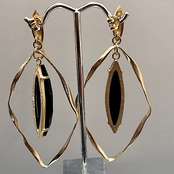 Twisted Gold Diamond Shape Chandelier Earrings W/Faceted Black Onyx - Picture 4 of 4